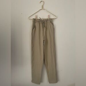 LULULEMON/ Jogger pants